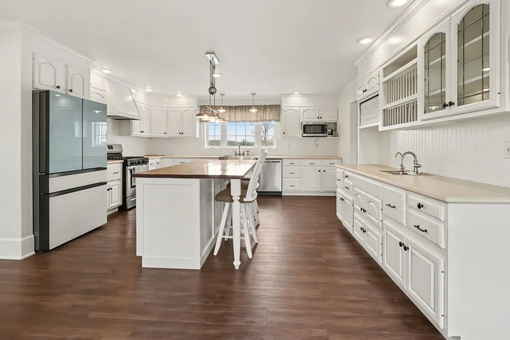 20481 Northland Drive Green Charter Township MI 49338