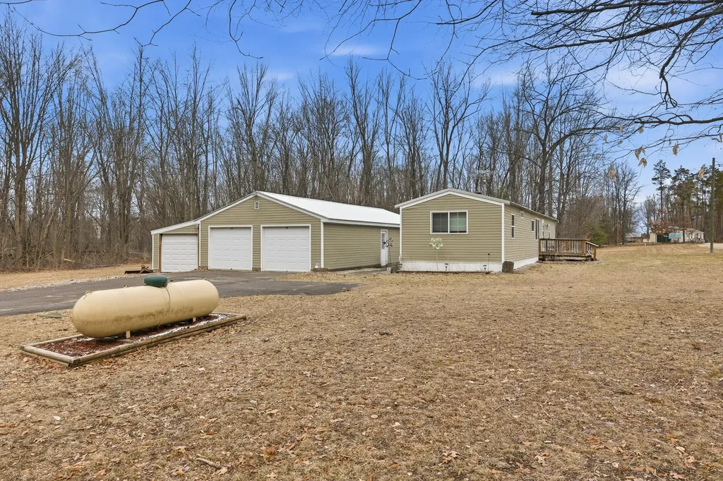 5066 Madison Road Unknown City MI 49305