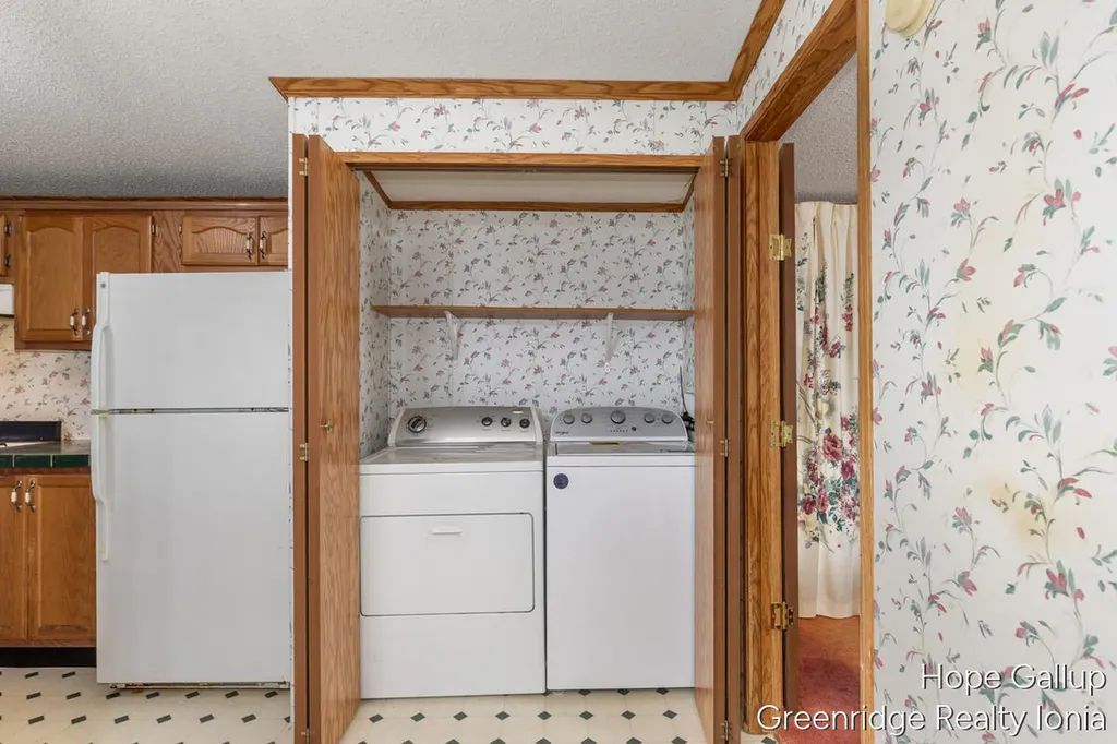 360 E Tuttle Road Ionia City MI 48846
