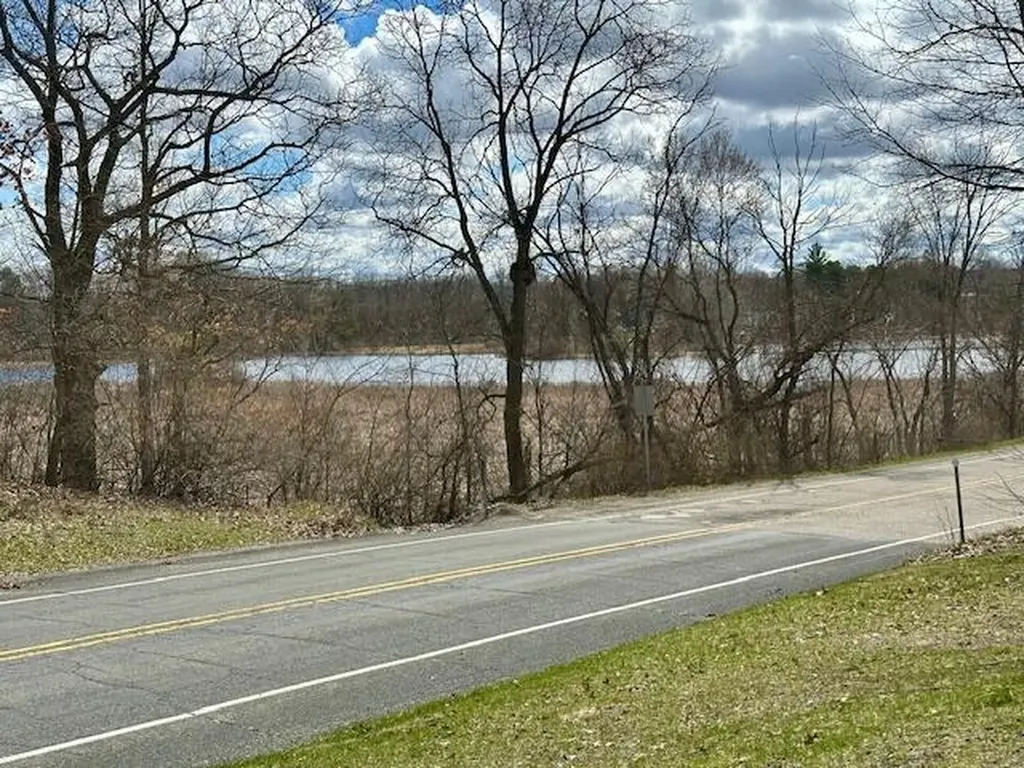 3593 S Maple Island Road Newfield Township MI 49421