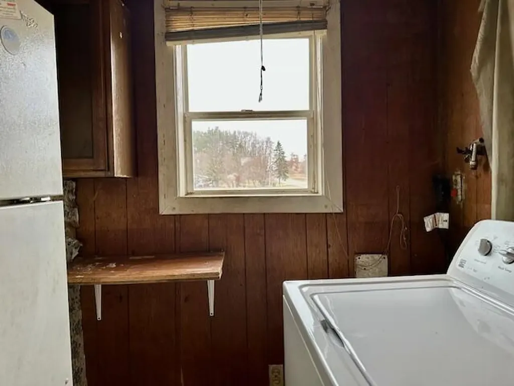 3593 S Maple Island Road Newfield Township MI 49421