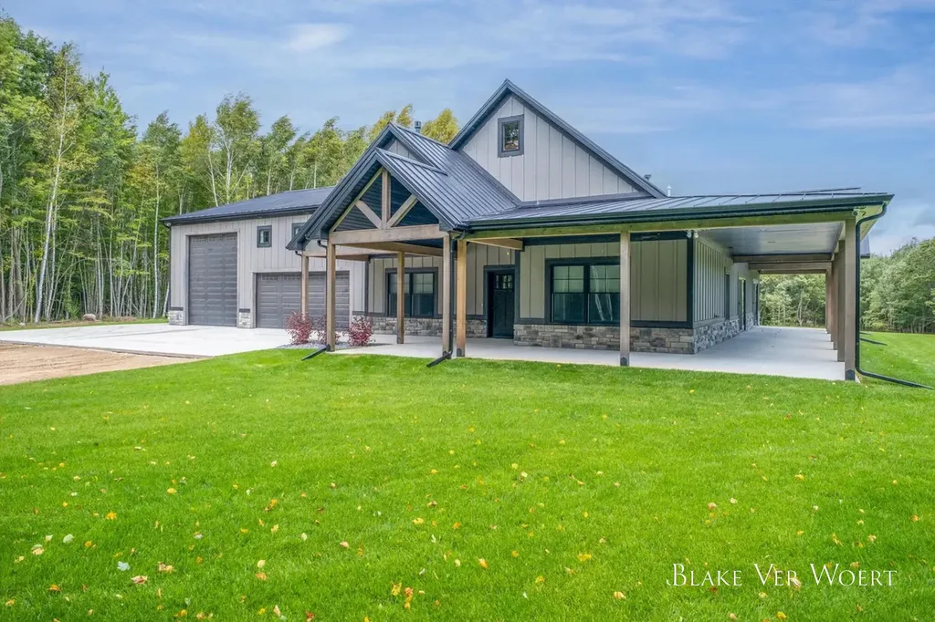 13980 12 Mile Sheridan Township MI 49340