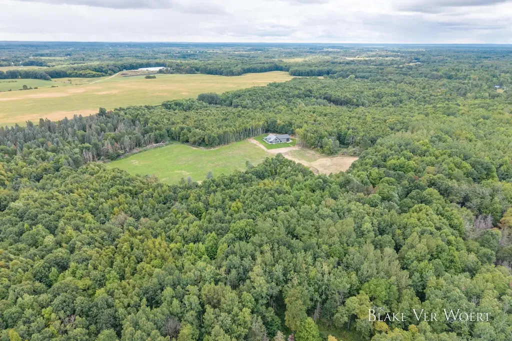 13980 12 Mile Sheridan Township MI 49340