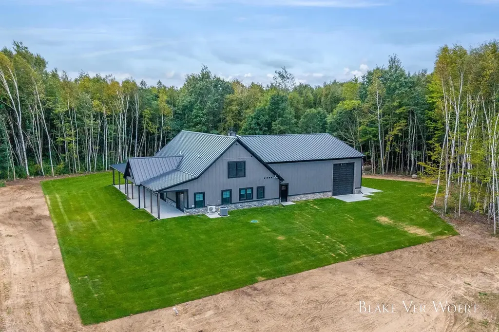 13980 12 Mile Sheridan Township MI 49340