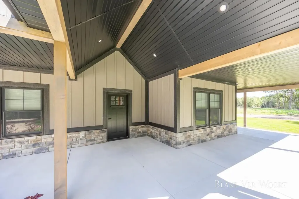 13980 12 Mile Sheridan Township MI 49340