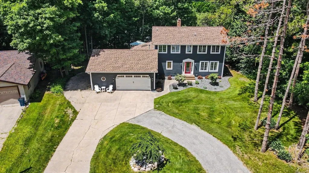 415 Vista Lane Fremont City MI 49412
