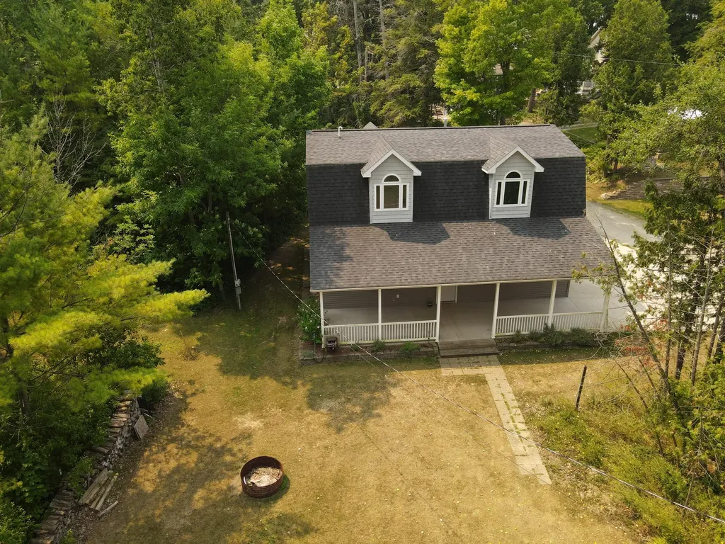 20128 Merritt Avenue Chippewa Township MI 49320