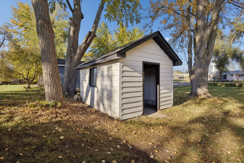 332 Mill Street Unknown City MI 49347