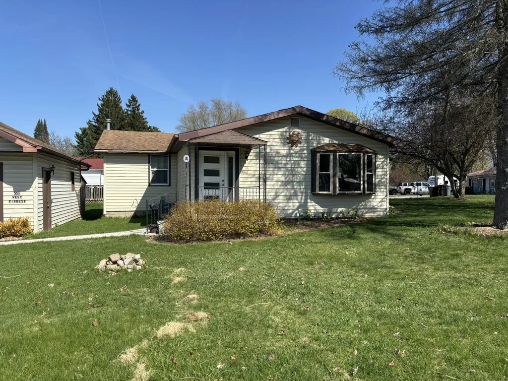 228 W Forest Street Unknown City MI 48829