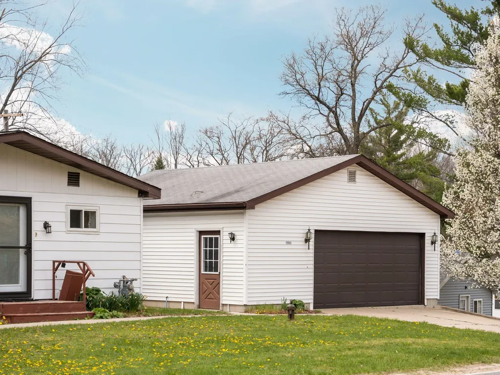 20041 E Chippewa Lake Drive Chippewa Township MI 49631