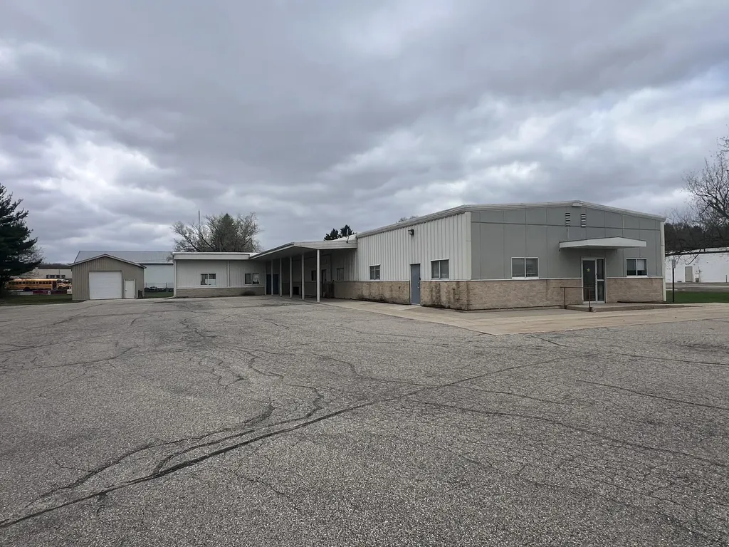 465 S Clay Street Newaygo City MI 49337