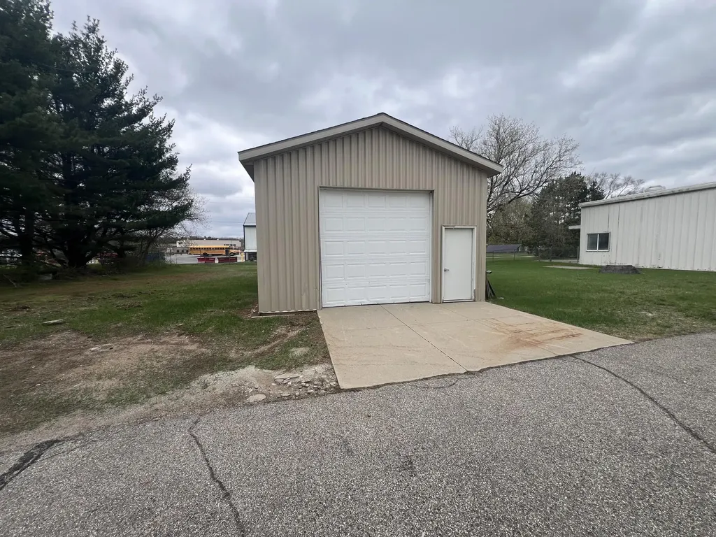 465 S Clay Street Newaygo City MI 49337