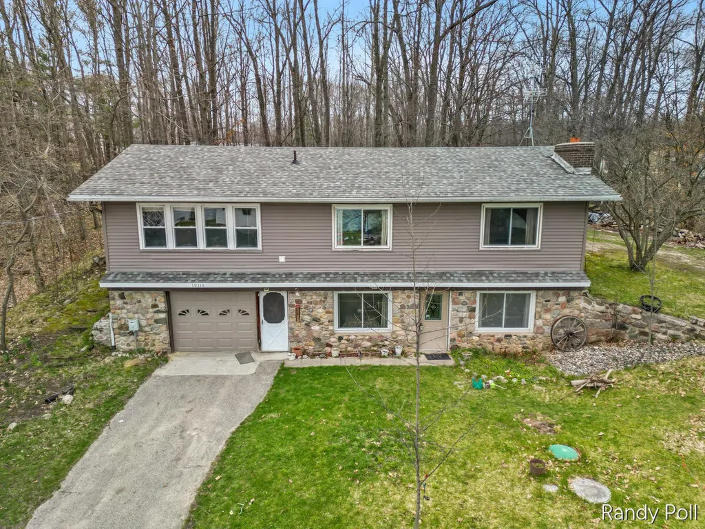 10116 Lakeshore Drive Chippewa Township MI 49320