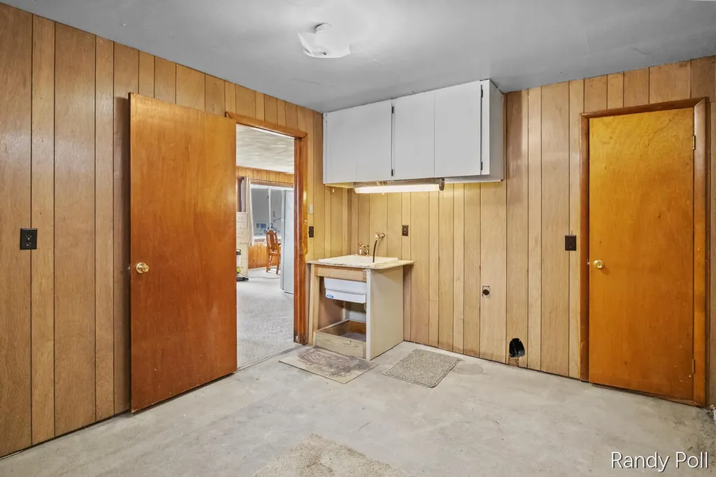 10116 Lakeshore Drive Chippewa Township MI 49320