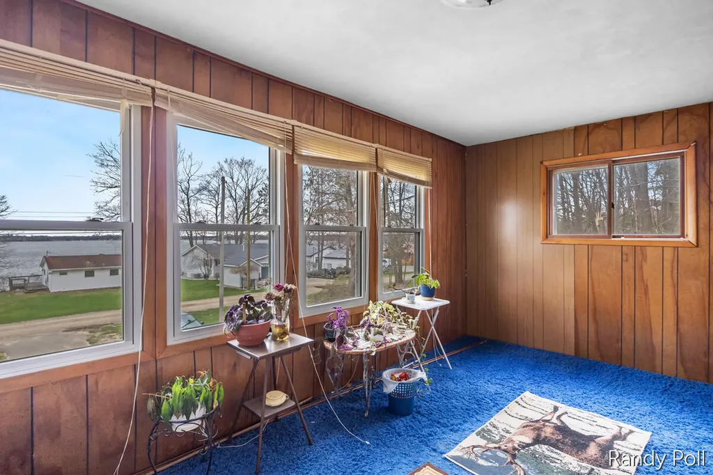 10116 Lakeshore Drive Chippewa Township MI 49320