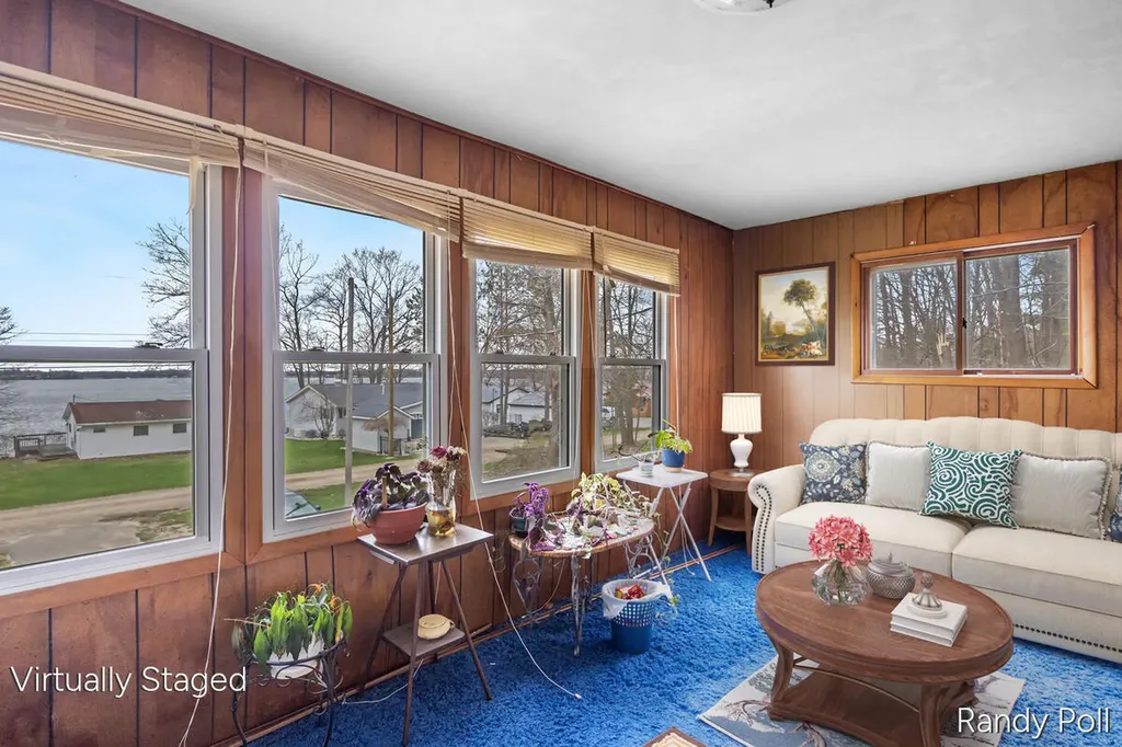 10116 Lakeshore Drive Chippewa Township MI 49320