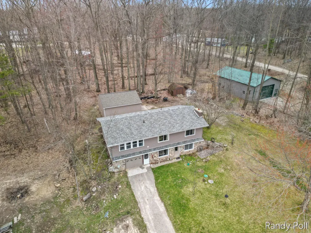10116 Lakeshore Drive Chippewa Township MI 49320