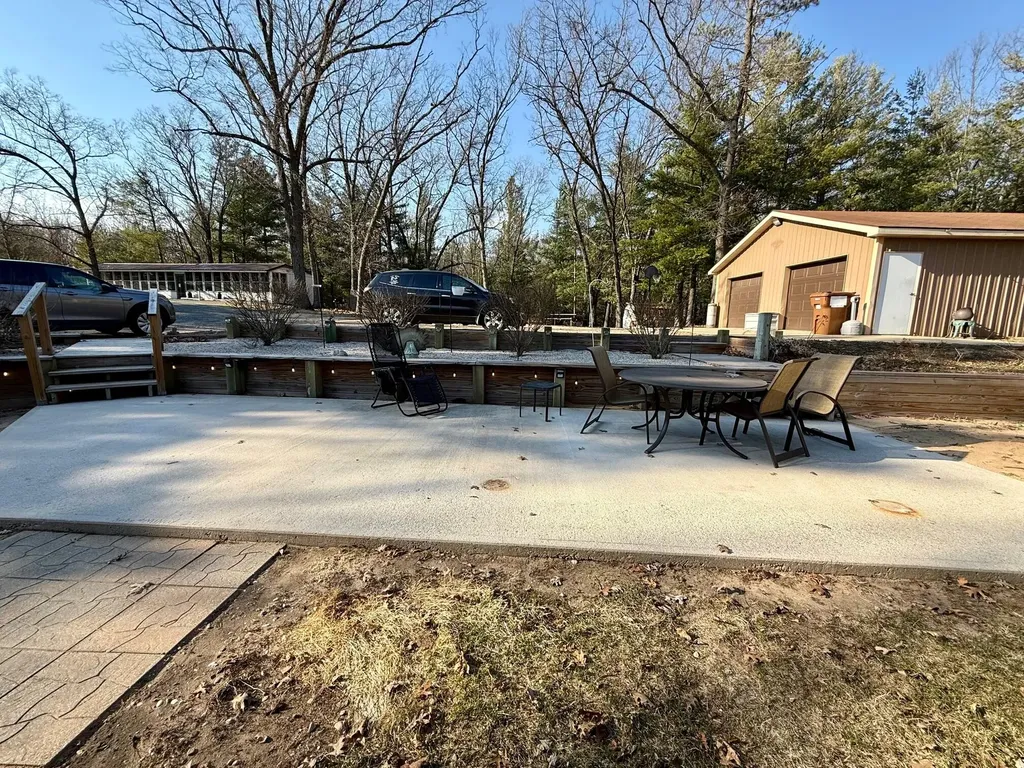 6090 W 76th Street Lake Township MI 49304