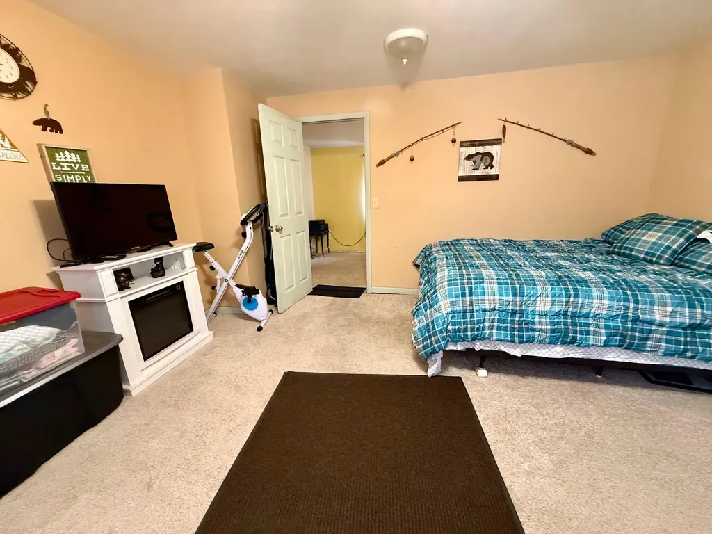 6090 W 76th Street Lake Township MI 49304