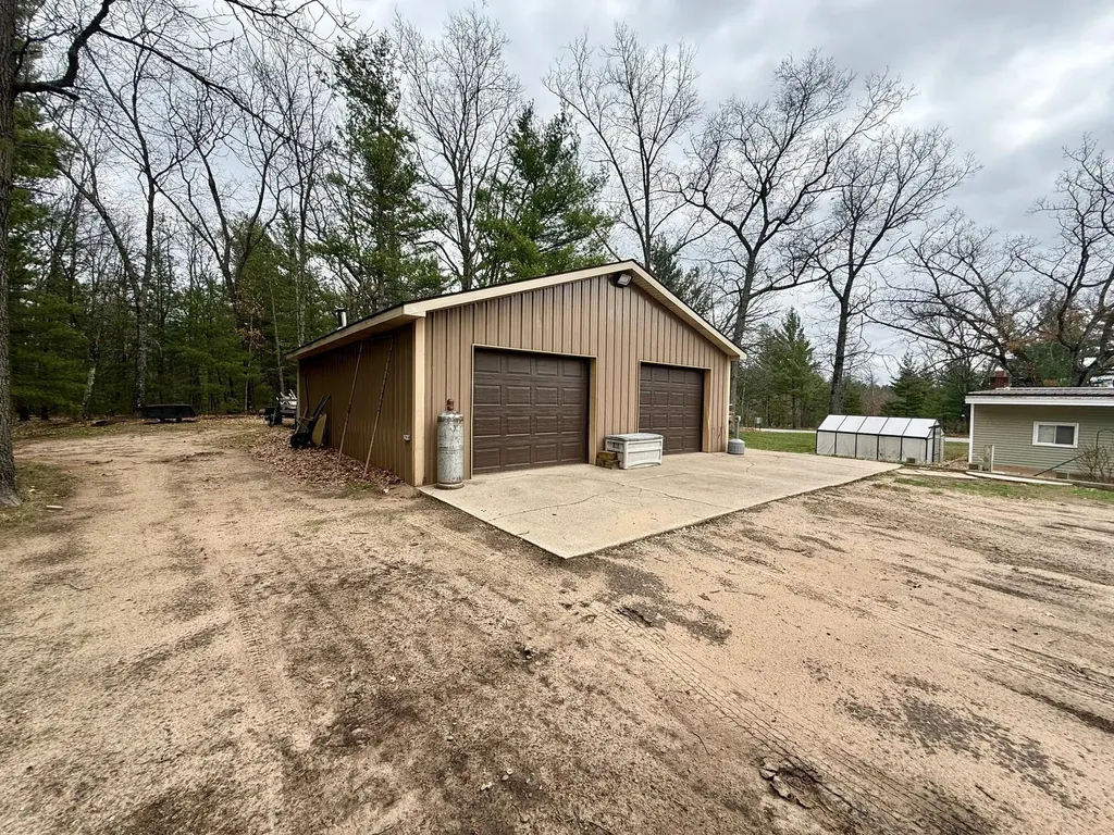 6090 W 76th Street Lake Township MI 49304