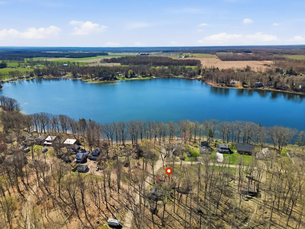 15359 N Clear Lake Drive Colfax Township MI 49307