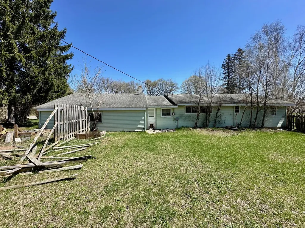 271 Mclaren Lake Road Hesperia Village MI 49421