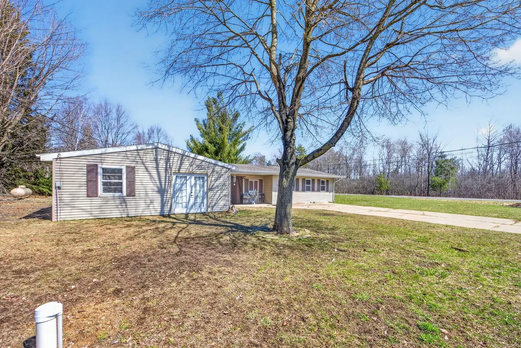4784 1st Street Sheridan Township MI 49305
