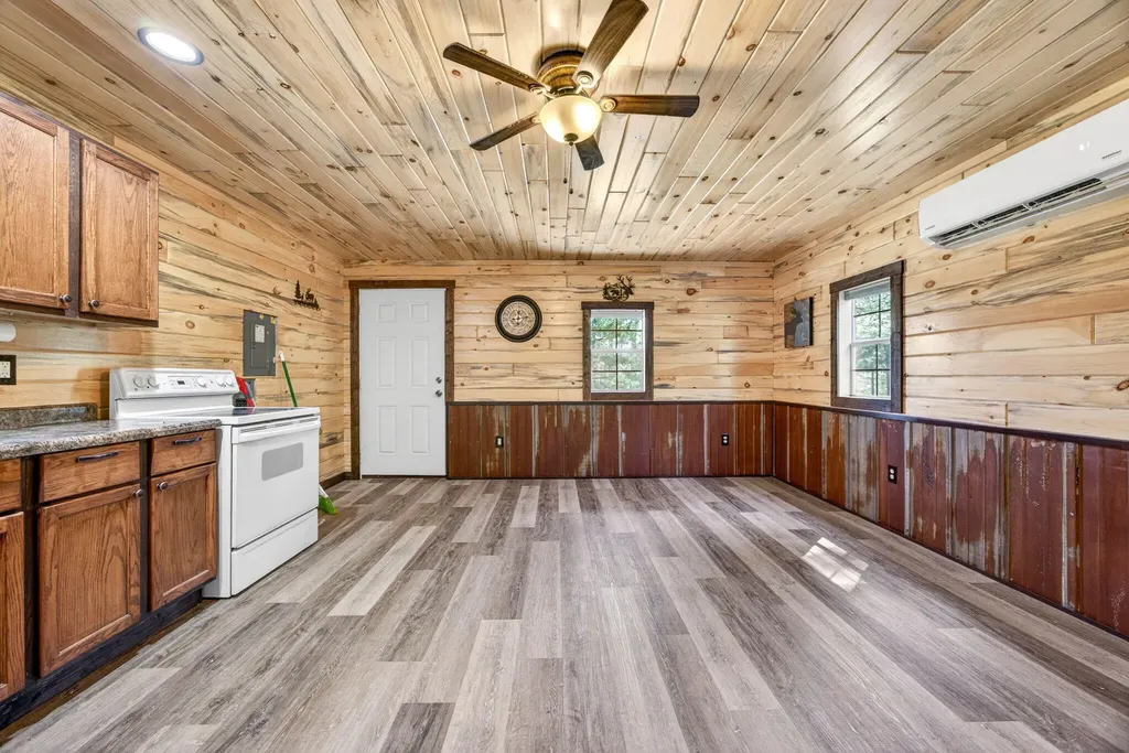 4179 N Lakola Road Ellsworth Township MI 49655