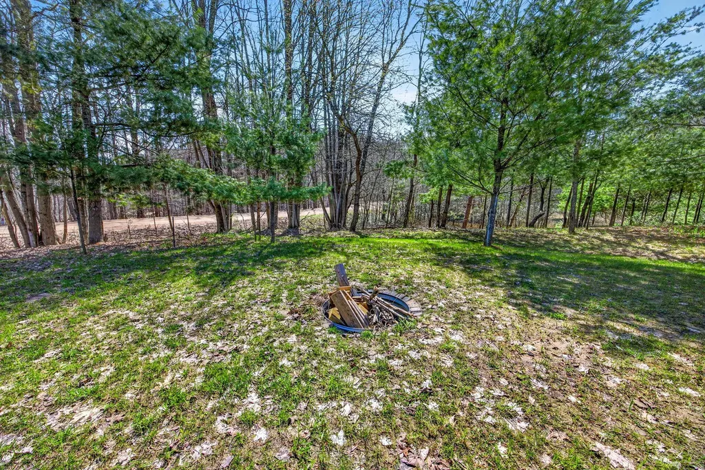 4179 N Lakola Road Ellsworth Township MI 49655
