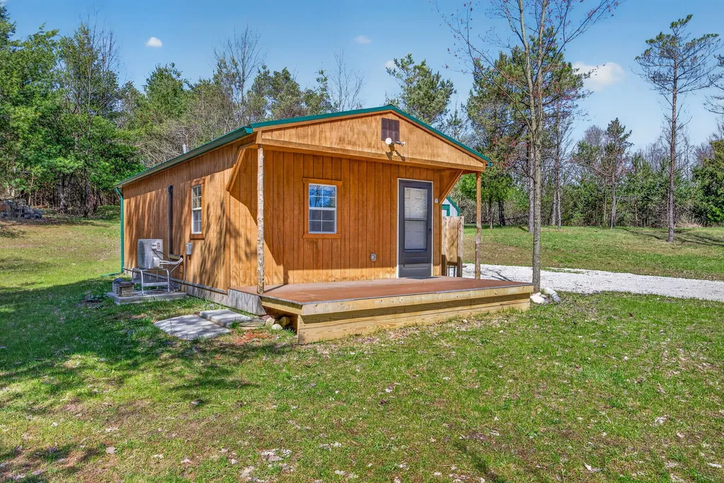 4179 N Lakola Road Ellsworth Township MI 49655