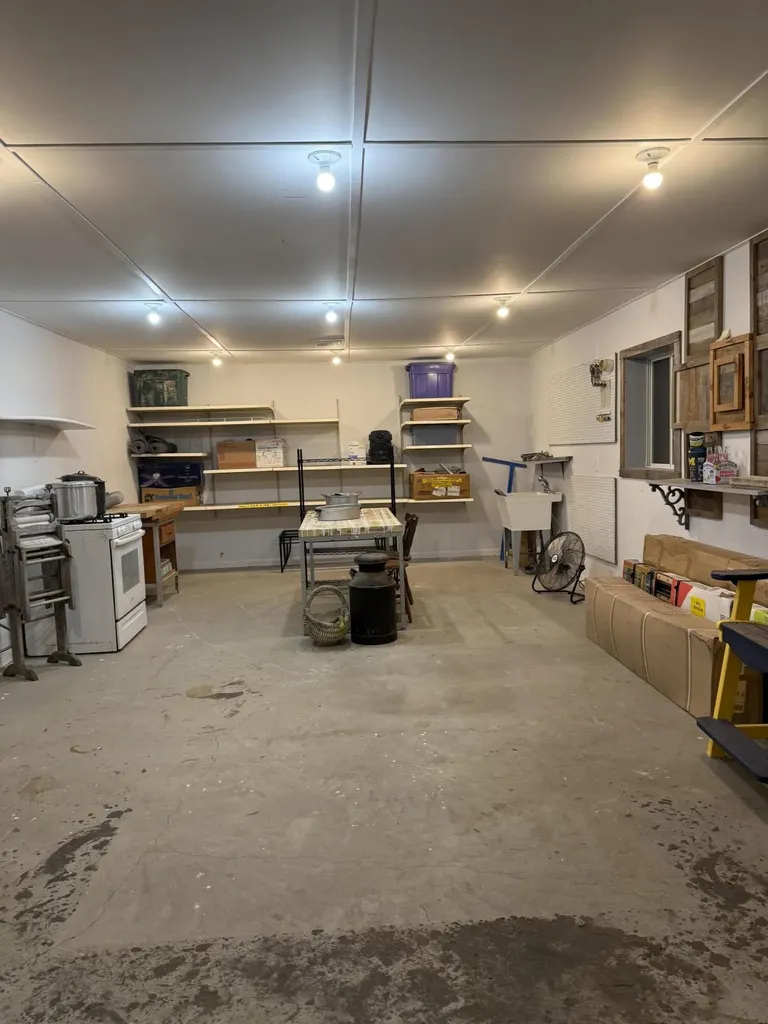 9363 E 56th Street E Croton Township MI 49337