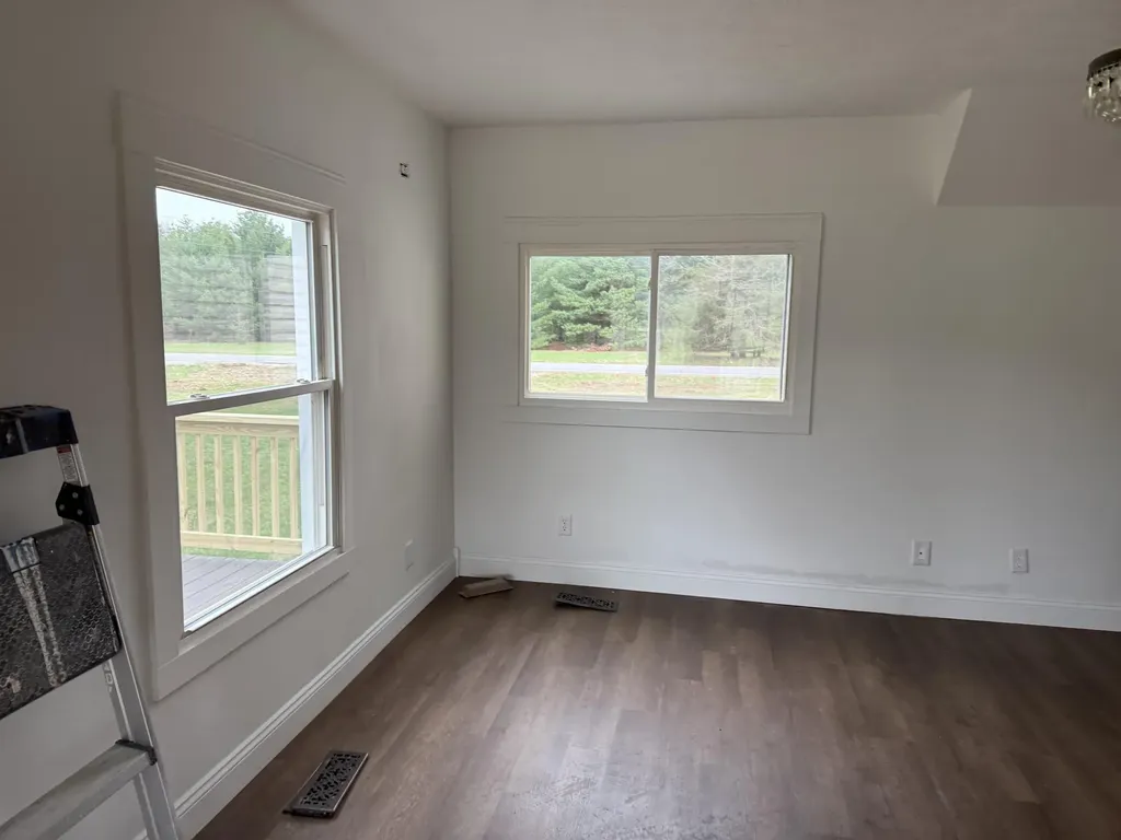 9363 E 56th Street E Croton Township MI 49337