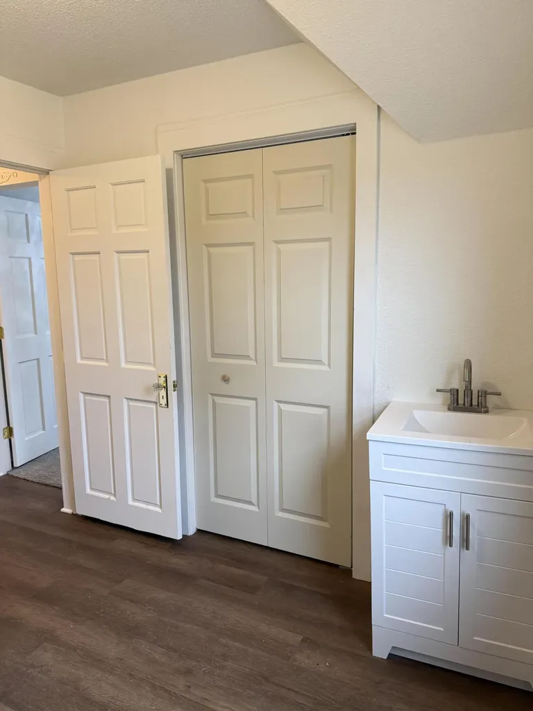 9363 E 56th Street E Croton Township MI 49337