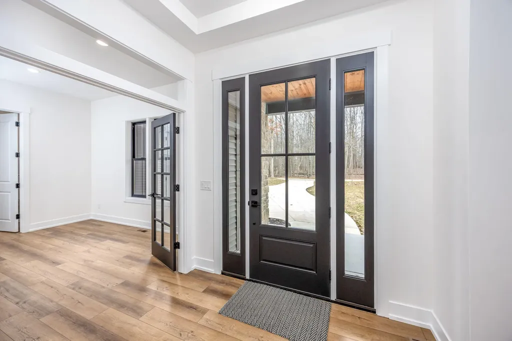 8670 N Island Drive Morton Township MI 49346