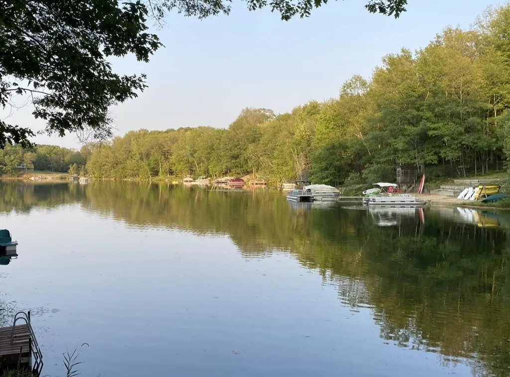 8670 N Island Drive Morton Township MI 49346