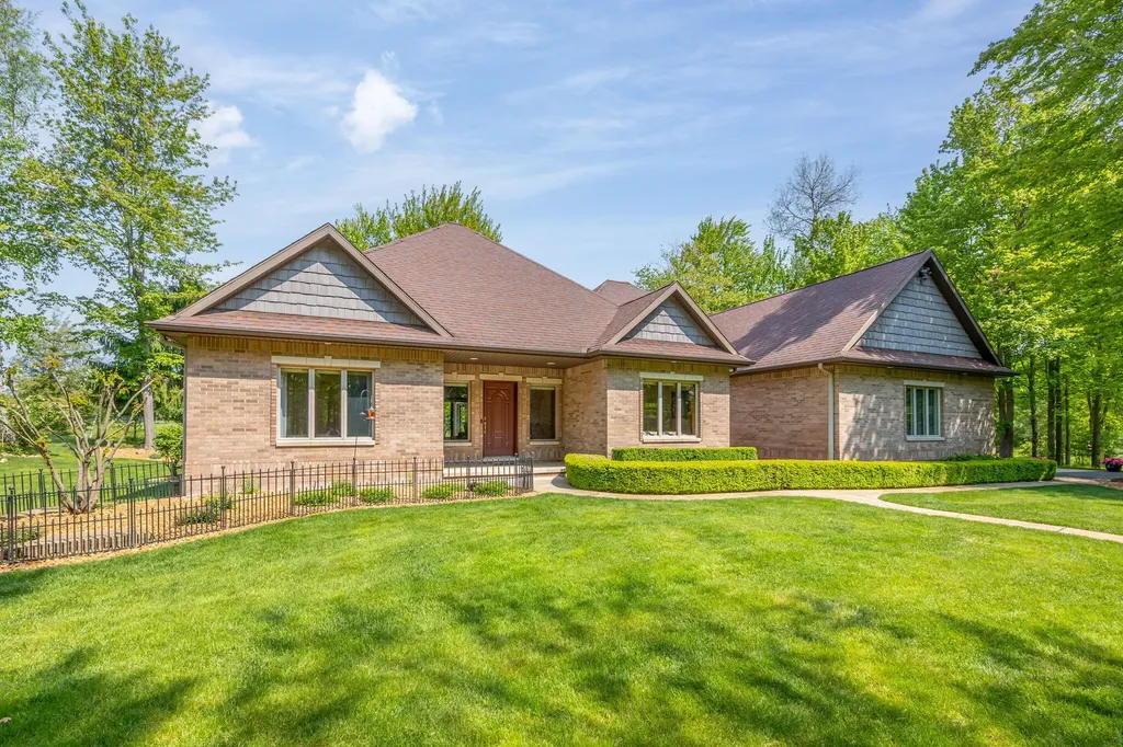 6511 Dublin Drive Morton Township MI 49346