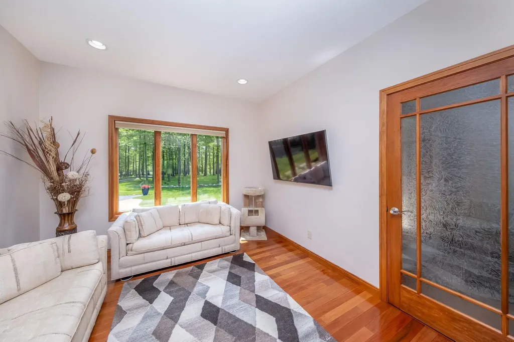 6511 Dublin Drive Morton Township MI 49346
