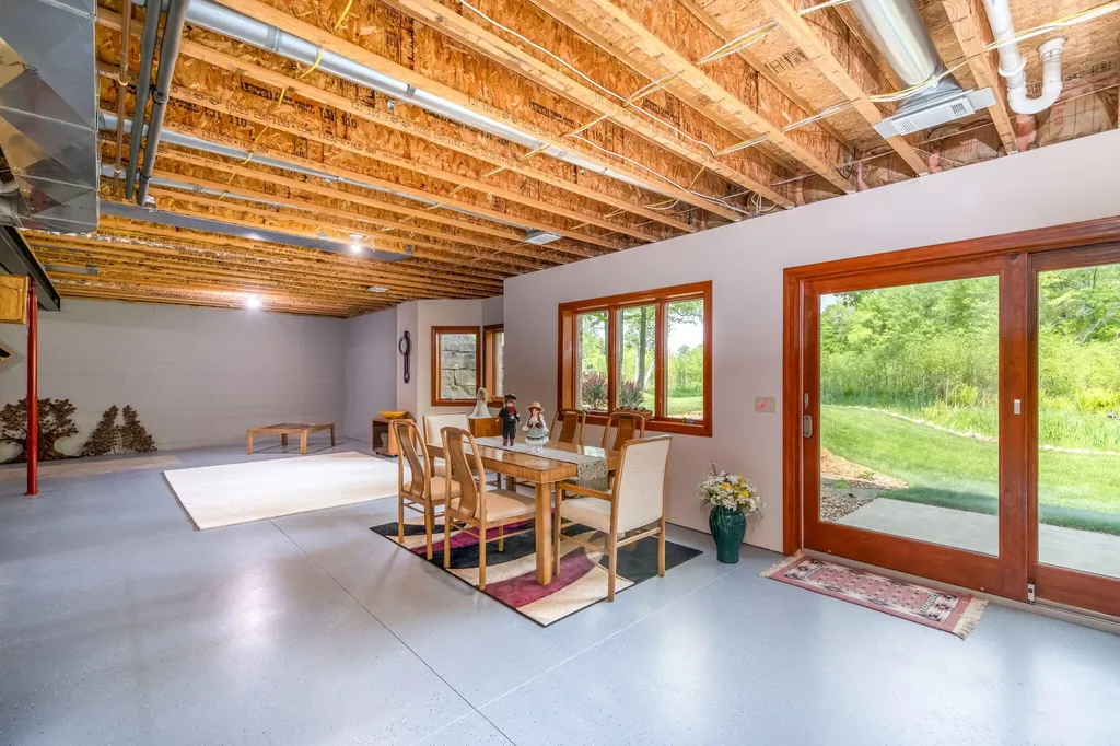 6511 Dublin Drive Morton Township MI 49346