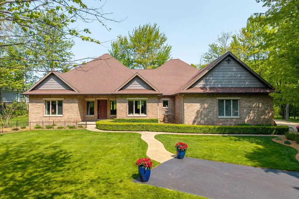 6511 Dublin Drive Morton Township MI 49346