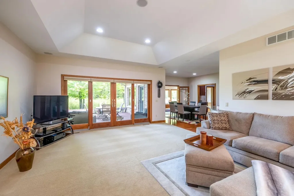 6511 Dublin Drive Morton Township MI 49346