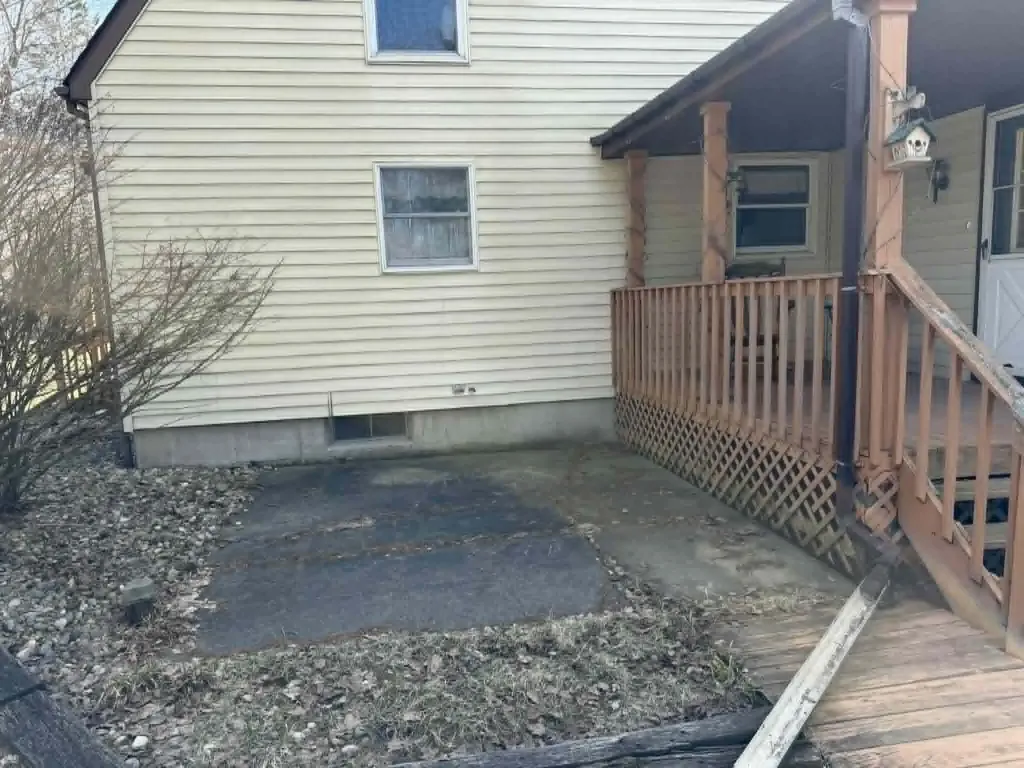 21632 90th Avenue Chippewa Township MI 49631