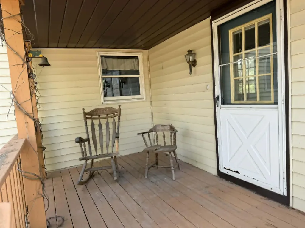 21632 90th Avenue Chippewa Township MI 49631