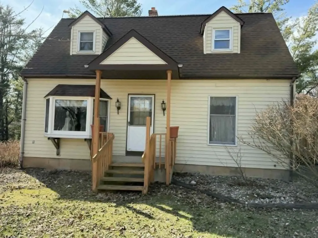 21632 90th Avenue Chippewa Township MI 49631