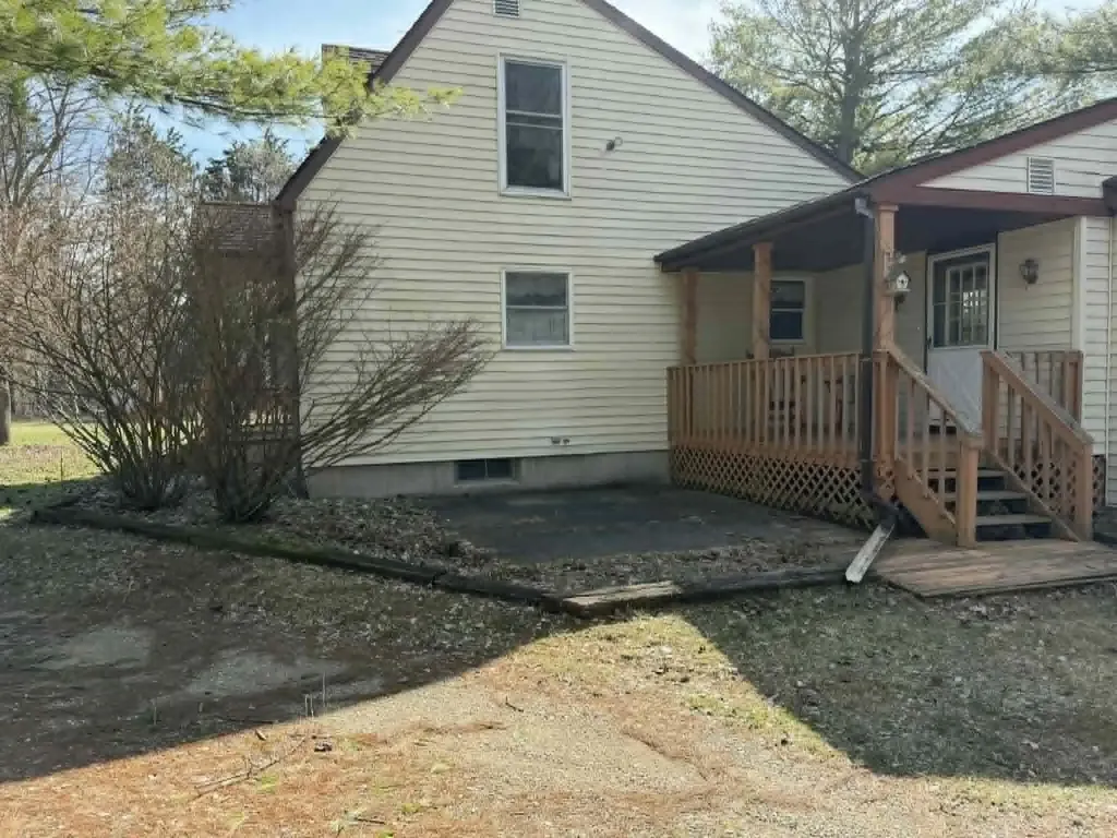21632 90th Avenue Chippewa Township MI 49631