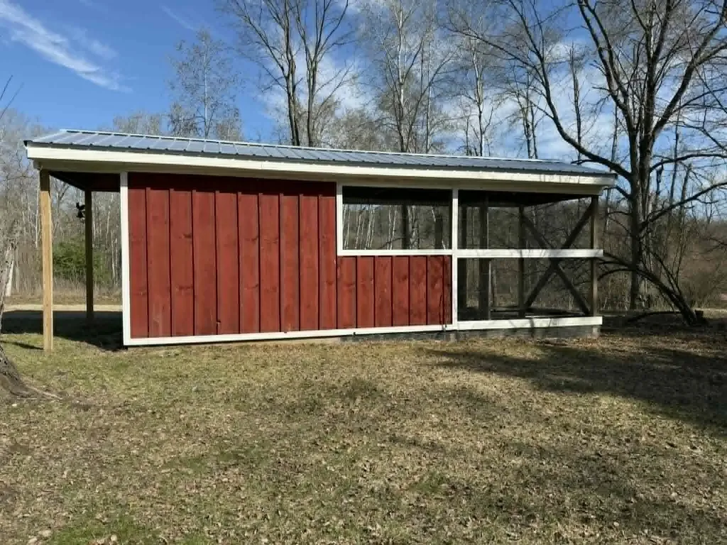 21632 90th Avenue Chippewa Township MI 49631