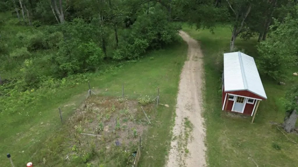 21632 90th Avenue Chippewa Township MI 49631