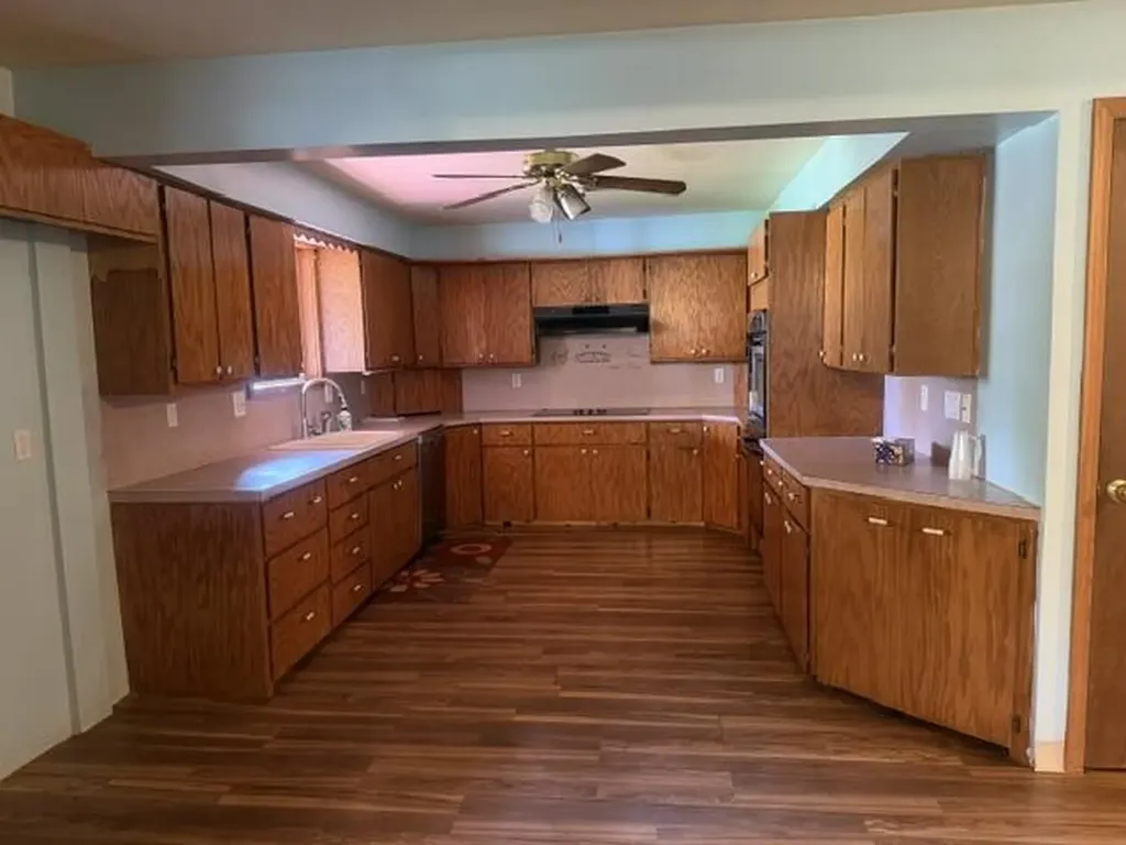 217 John Street Newaygo City MI 49337
