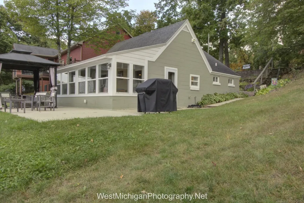 21660 Brady Lake Boulevard Aetna Township MI 49336