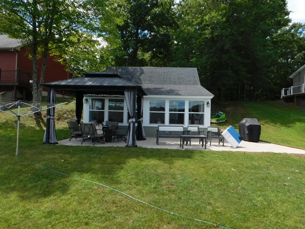 21660 Brady Lake Boulevard Aetna Township MI 49336