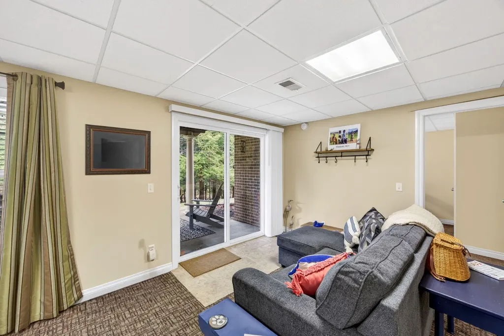 12136 Tullymore Drive Austin Township MI 49346